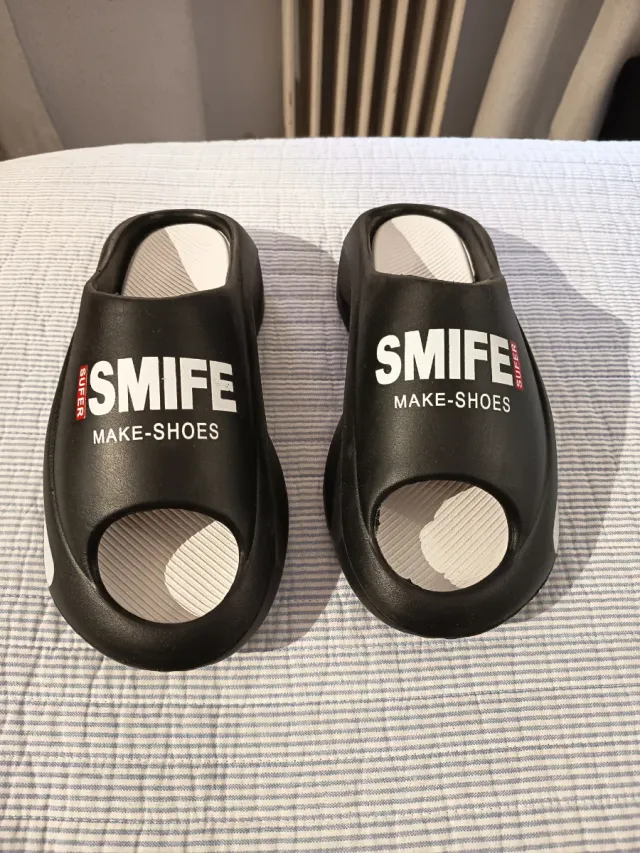 Chanclas hombre negras y turquesa