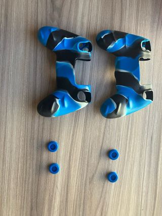 Fundas y grips para mando PS4
