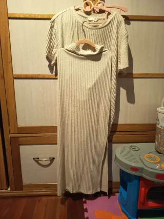 Conjunto premamá camiseta y falda larga