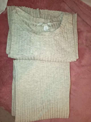 Conjunto premamá camiseta y falda larga