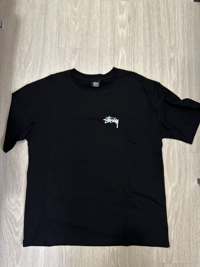 Camiseta Stussy Negra Estampado Exclusivo