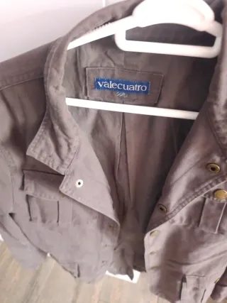 Chaqueta Valecuatro