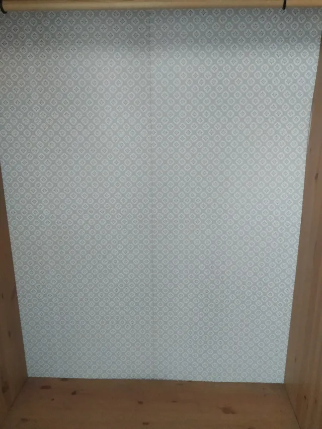 Guardaroba in legno massello