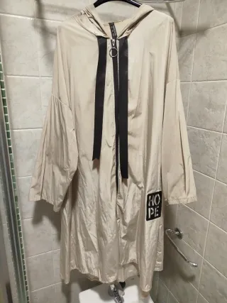 Gabardina Hope Beige Talla Única