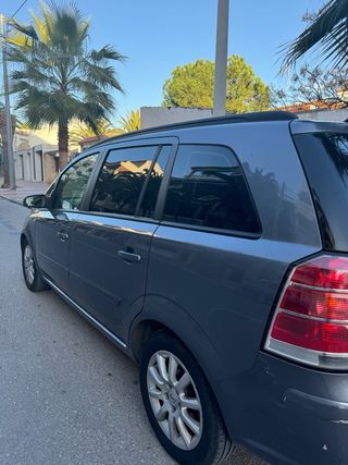 Opel Zafira 2007