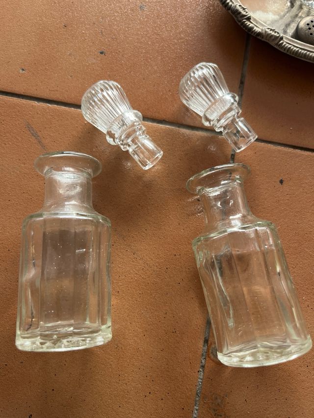 Juego de aceiteras y vinagreras de cristal
