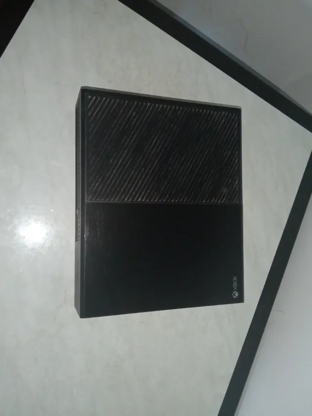 Consola Xbox One Negra