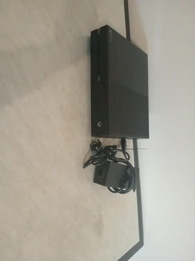 Consola Xbox One Negra