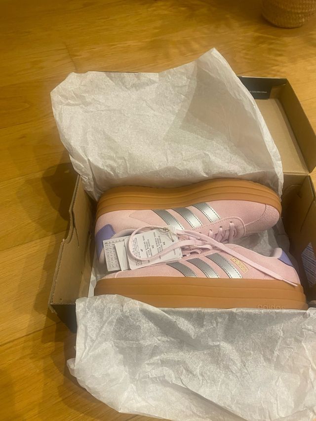 Zapatillas Adidas Plataforma Rosa y Morado