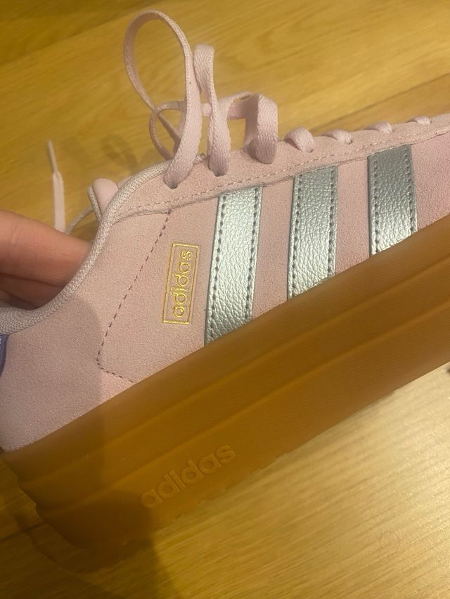 Zapatillas Adidas Plataforma Rosa y Morado