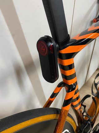 Soporte luz Garmin Varia/ Flare Tarmac SL7