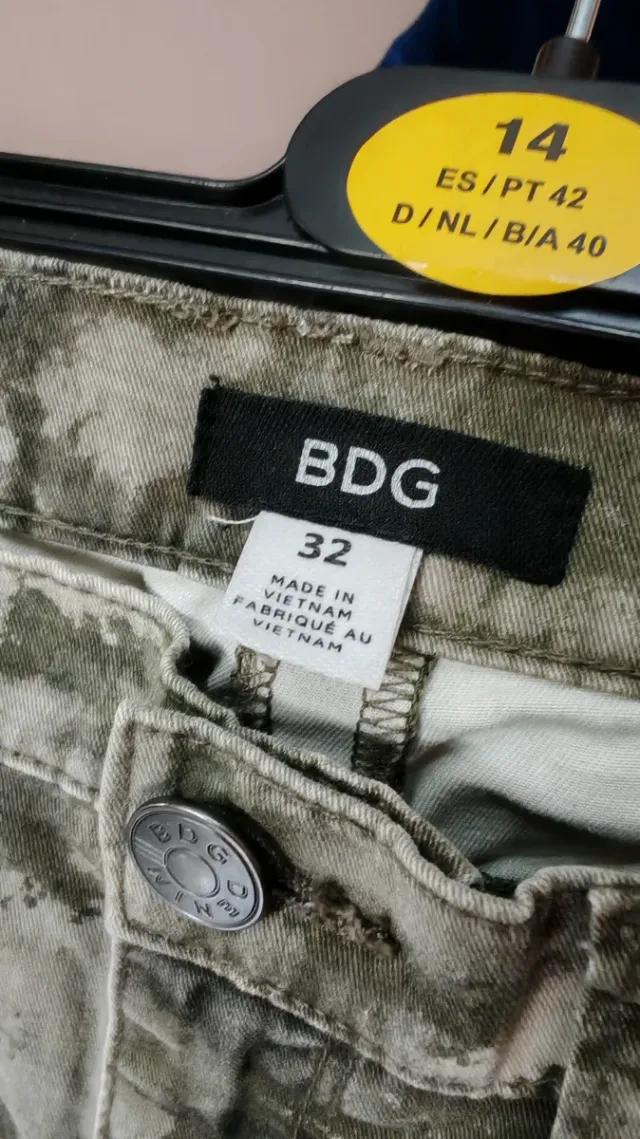 Pantalón BDG Mujer Talla XXL Camuflaje