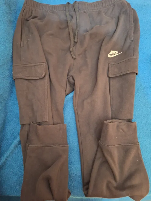 Pantalón chándal Nike Cargo Negro