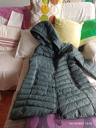 Parka verde com capuz