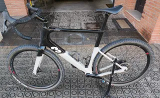 Bicicleta Gravel Eléctrica Talla 58