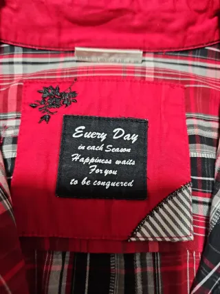 Camisa de mujer a cuadros