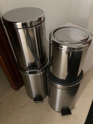 Papeleras de acero inoxidable
