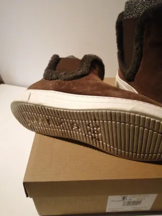 Botines marrones con borreguito