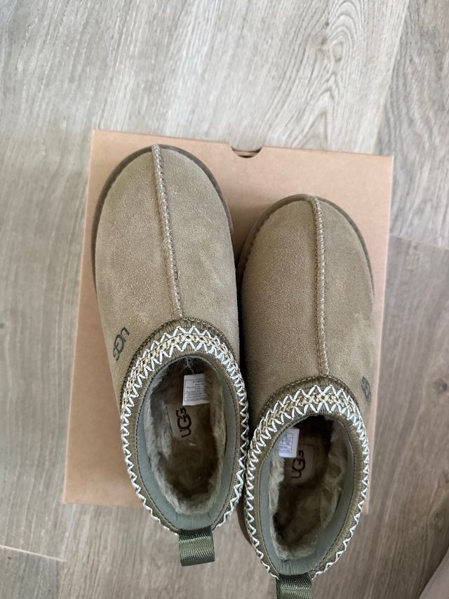 Ugg Tazz Beige
