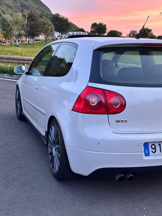 Volkswagen Golf 2008