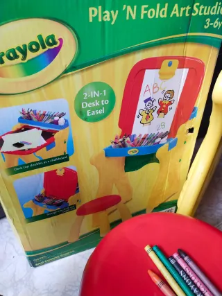 Caballete y Pupitre Crayola Play 'N Fold