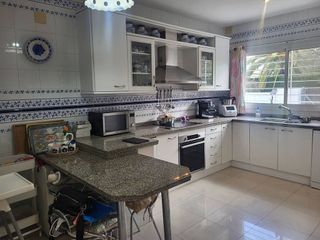 Chalet en venta en Espartinas