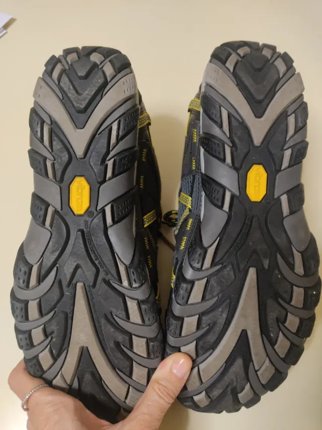 Zapatillas Merrell Hombre Gris/Amarillo