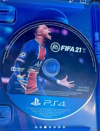 PS4 Slim 500GB + Juegos