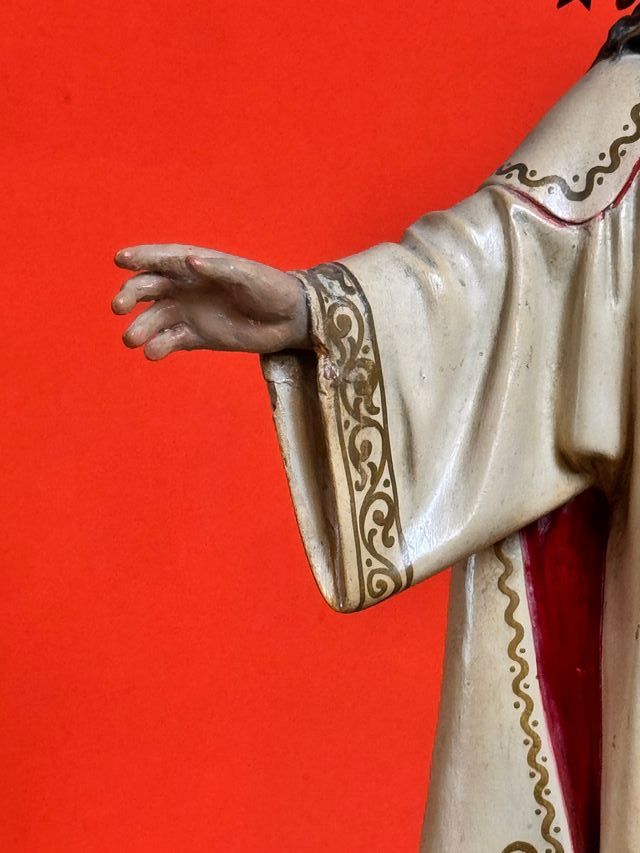 Antica scultura di Cristo Risorto Olot