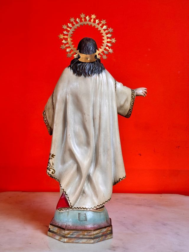 Antica scultura di Cristo Risorto Olot