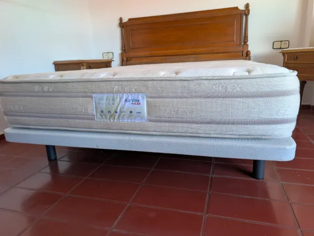 Base Cama 135x182 +Colchón Visco +6 Patas +funda