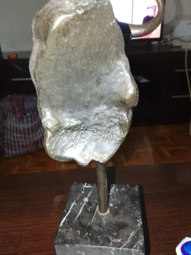 Escultura de Toro Negra Coleccionista