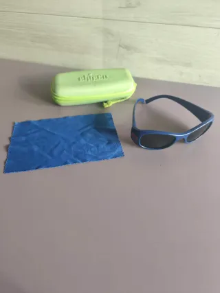 Gafas de sol Chicco para niño