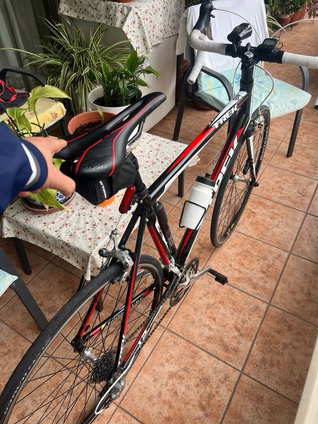 Bicicleta de carretera Trek talla L o 58