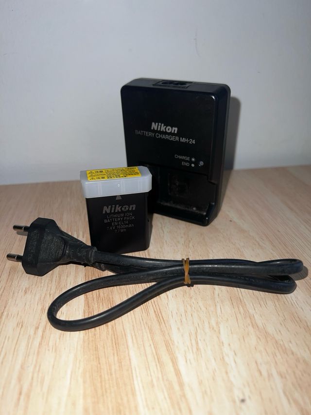Batería EN-EL14 + Cargador MH-24 Nikon
