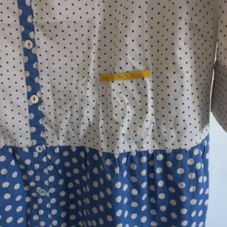 Camisa larga/vestido corto lunares S, ancho