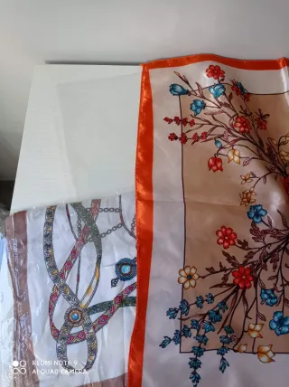 Foulard donna 2 pezzi nuovi