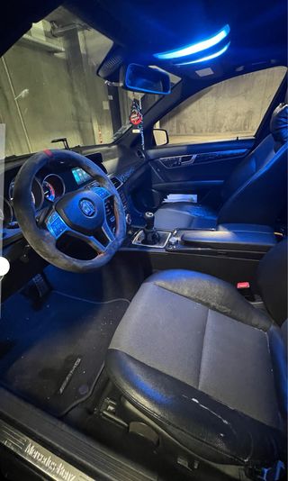 Mercedes-Benz C220 2012