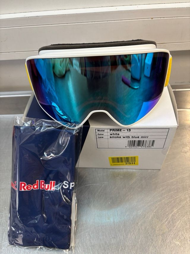 Gafas de Sky Red Bull