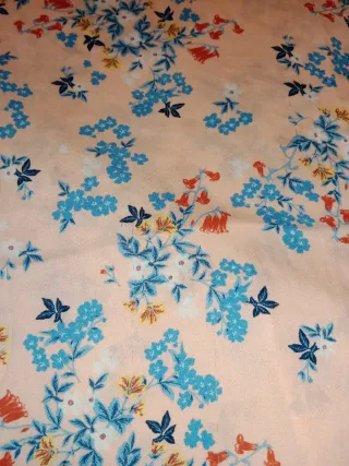 Blusa floral Stradivarius Talla S