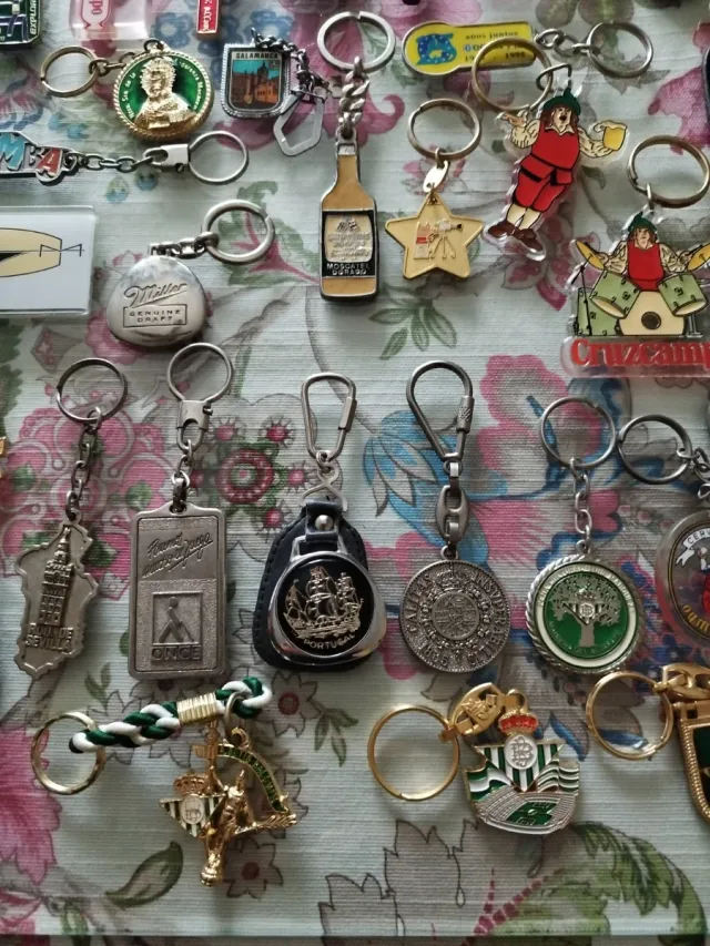 Llaveros antiguos coleccionables
