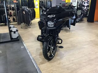 HARLEY-DAVIDSON STREET GLIDE®