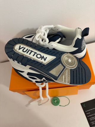 Louis Vuitton LV Skate (Azul Marinho) negociable