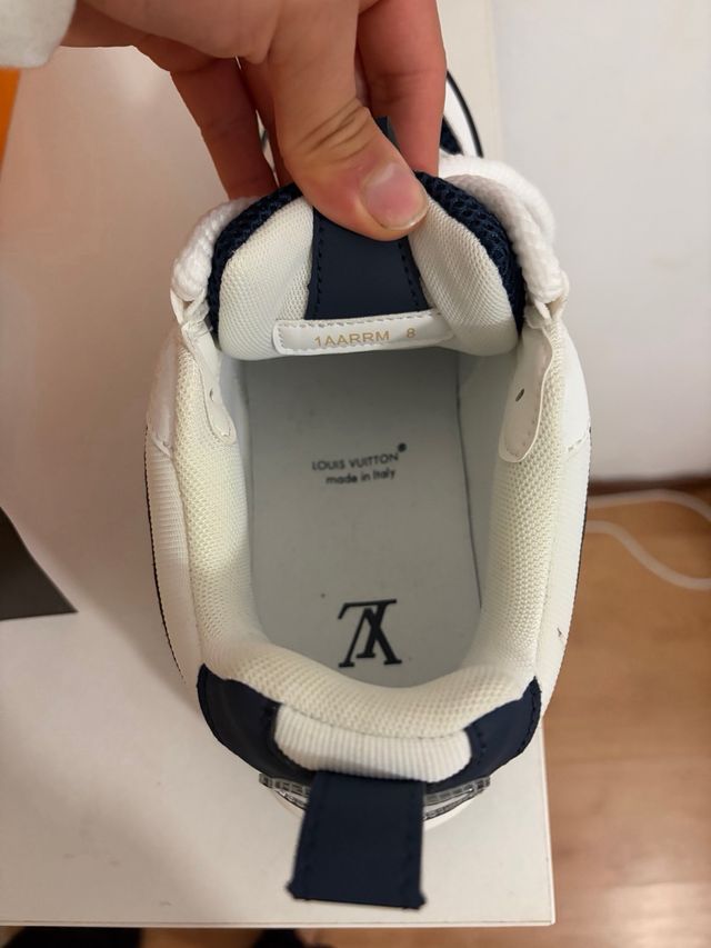 Louis Vuitton LV Skate (Azul Marinho) negociable