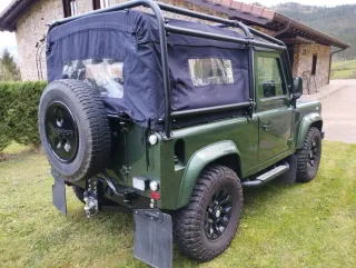 Land Rover Defender 2000