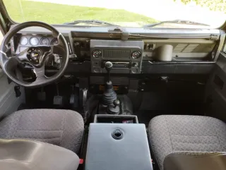 Land Rover Defender 2000