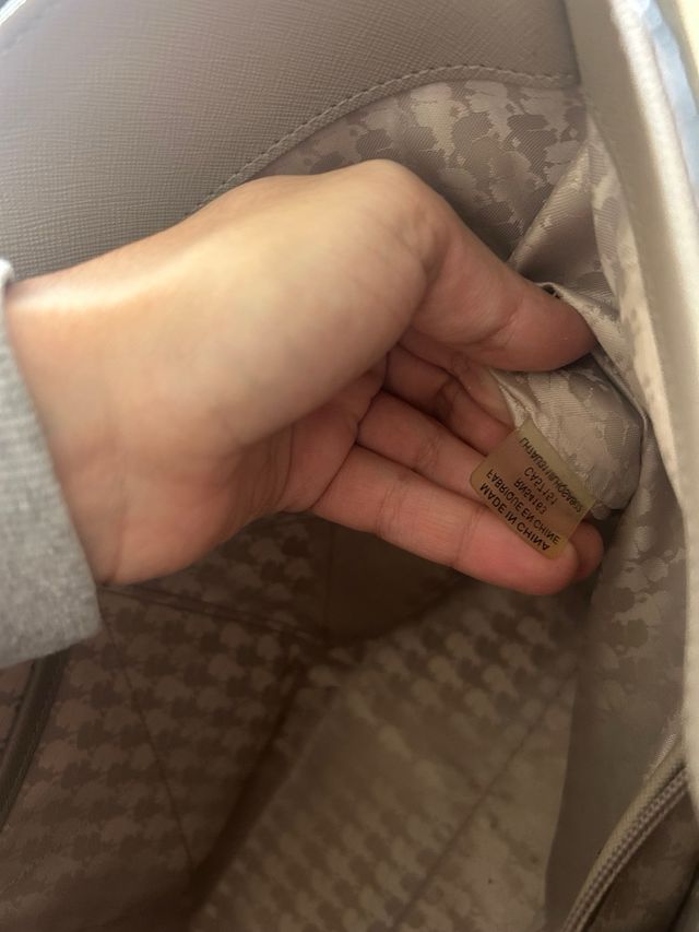 Bolso Karl Lagerfeld Gato Beige y Rosa