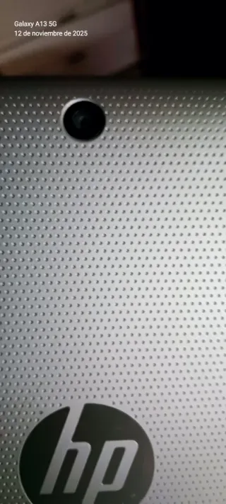 Disculpas porlas fotos, por  El móvil era un malo