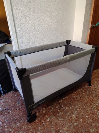 Cuna de bebé plegable