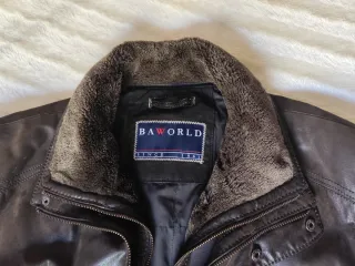Chaqueta de piel marrón Baworld